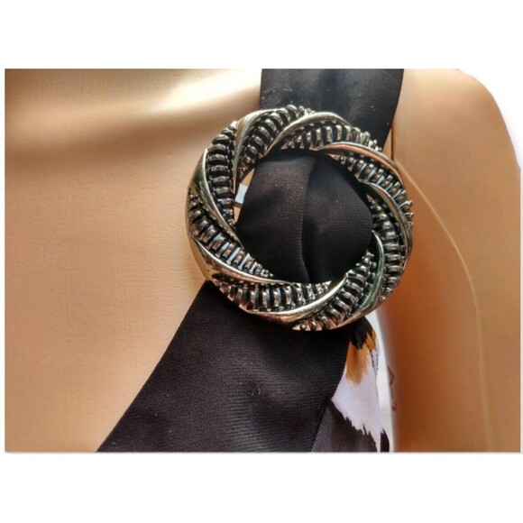 Essentials Shirt Leopard Print Sleeveless Contrasting Trim Size M Retro 80s - Picture 3 of 6